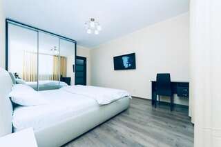 Апартаменты Апартаменты люкс на Пчилки Киев Апартаменты-1